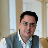 Tushar Sikand – (Mumbai)